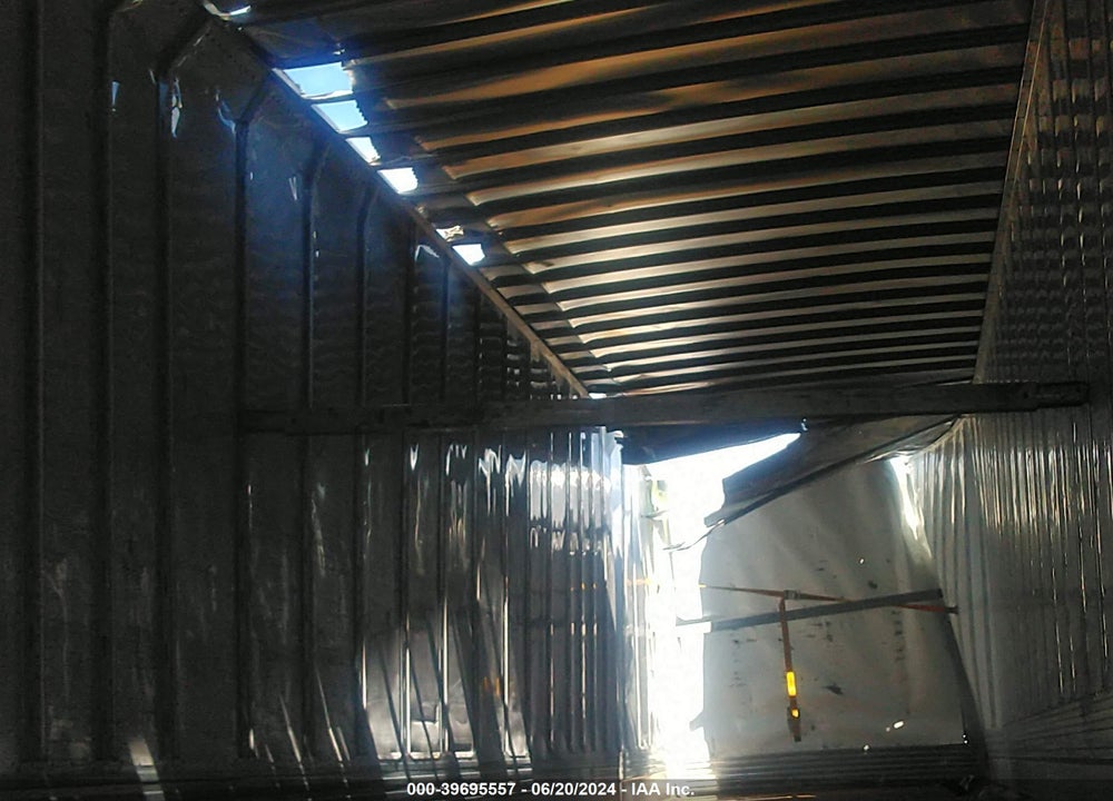 2023 UTILITY TRAILER MFG --- VIN: 1UYVS2530P7878707