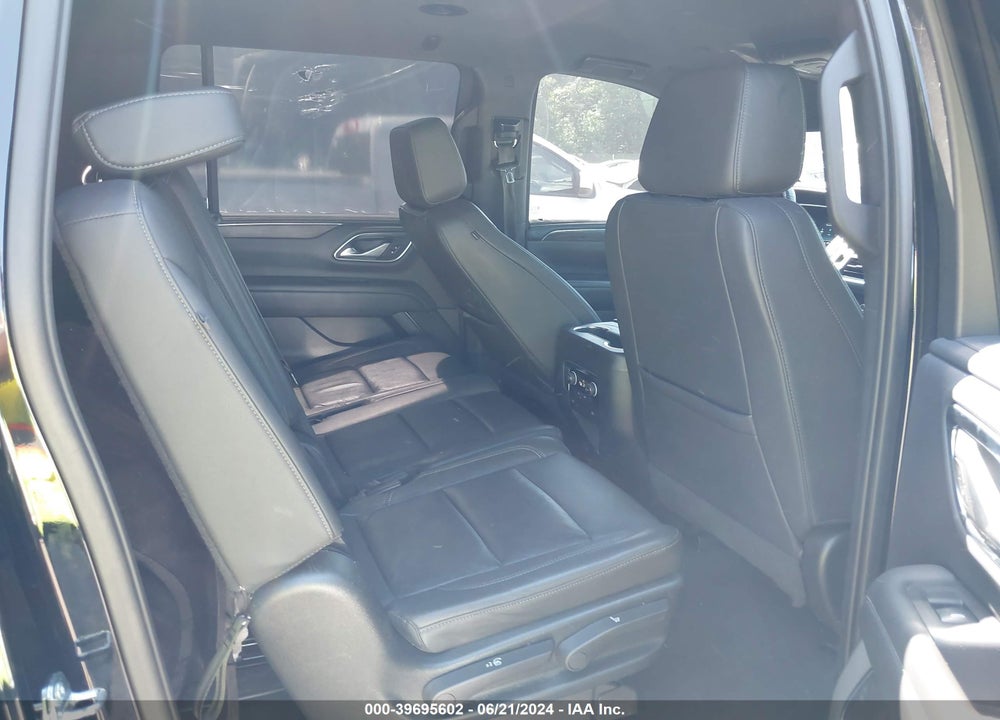 2022 CHEVROLET SUBURBAN 4WD LT VIN: 1GNSKCKDXNR252594