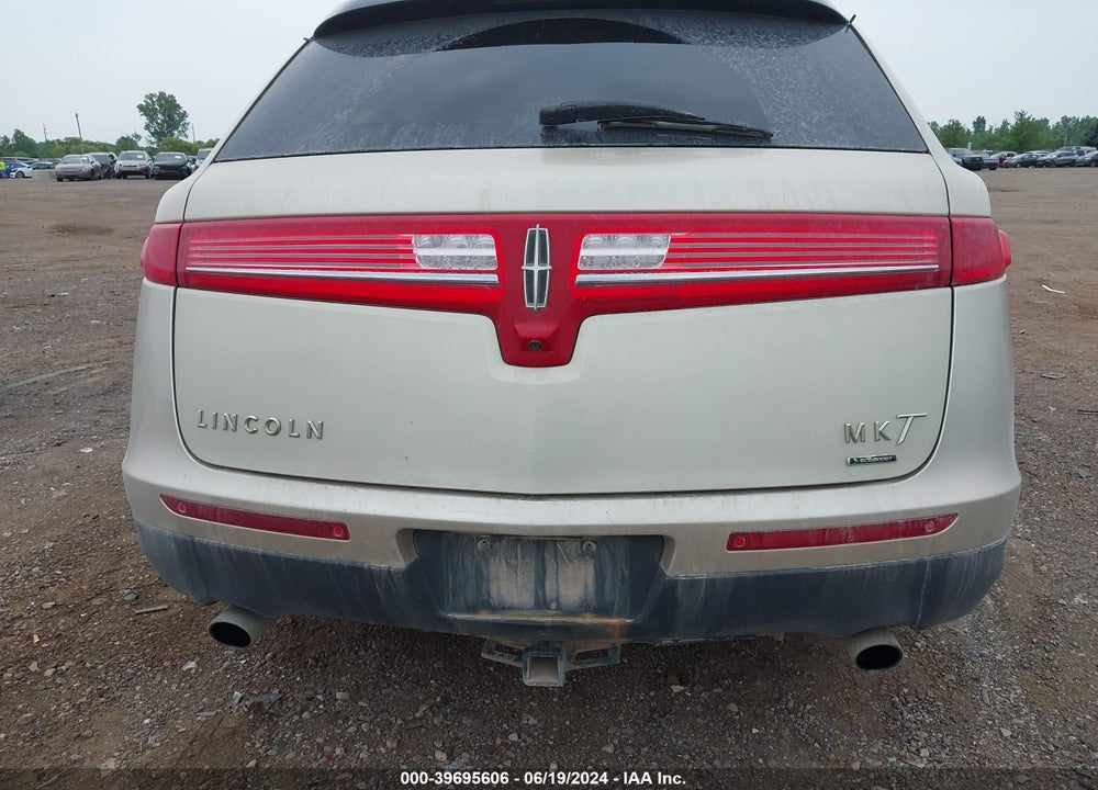 2011 LINCOLN MKT ECOBOOST VIN: 2LMHJ5AT3BBJ53091