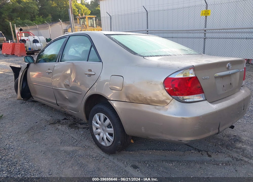 2005 TOYOTA CAMRY LE VIN: 4T1BE32K95U582962
