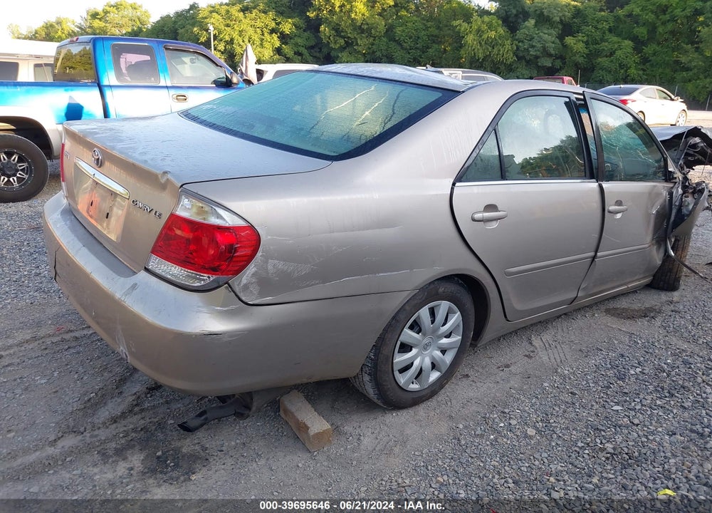 2005 TOYOTA CAMRY LE VIN: 4T1BE32K95U582962
