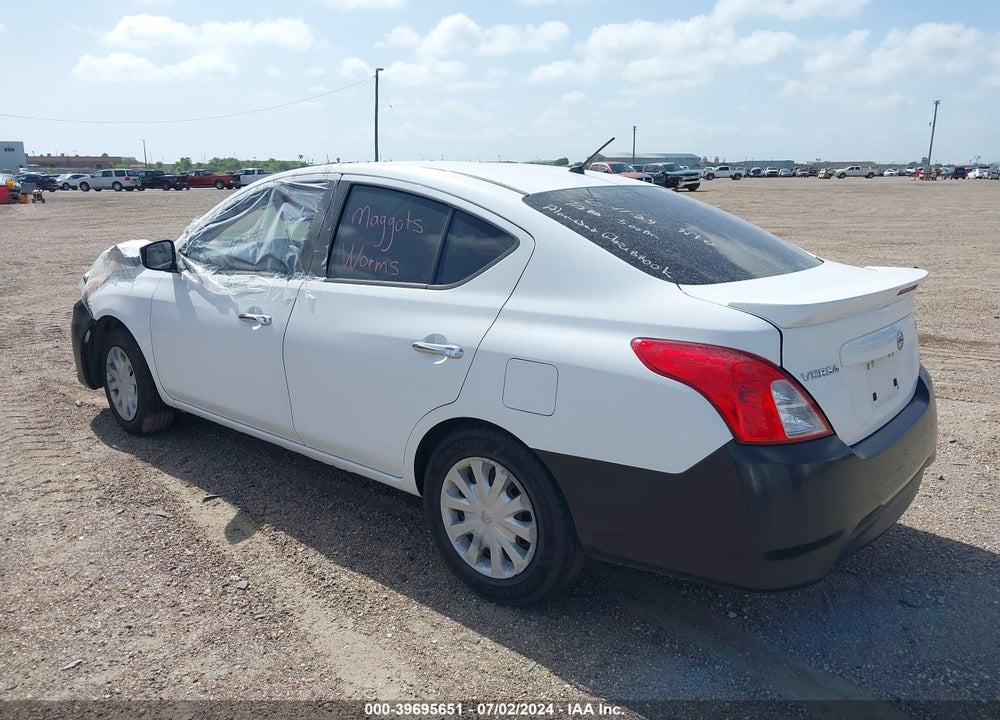 2018 NISSAN VERSA 1.6 SV VIN: 3N1CN7AP5JL870904