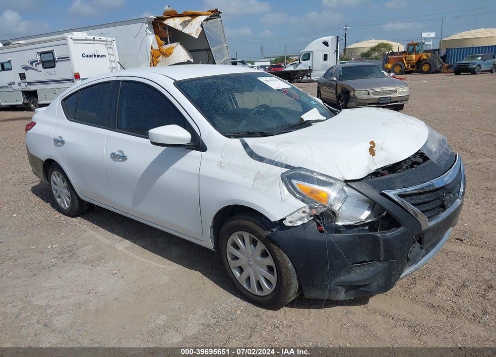 2018 NISSAN VERSA 1.6 SV VIN: 3N1CN7AP5JL870904