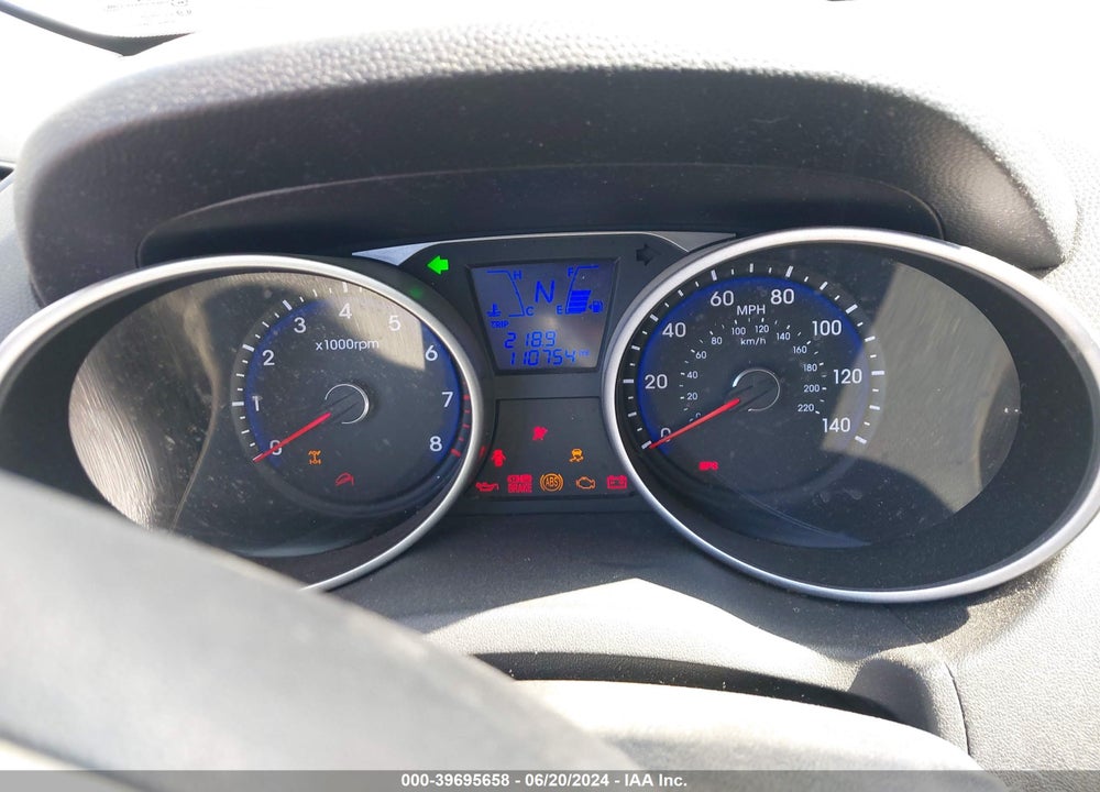 2013 HYUNDAI TUCSON GLS VIN: KM8JUCAC5DU738311