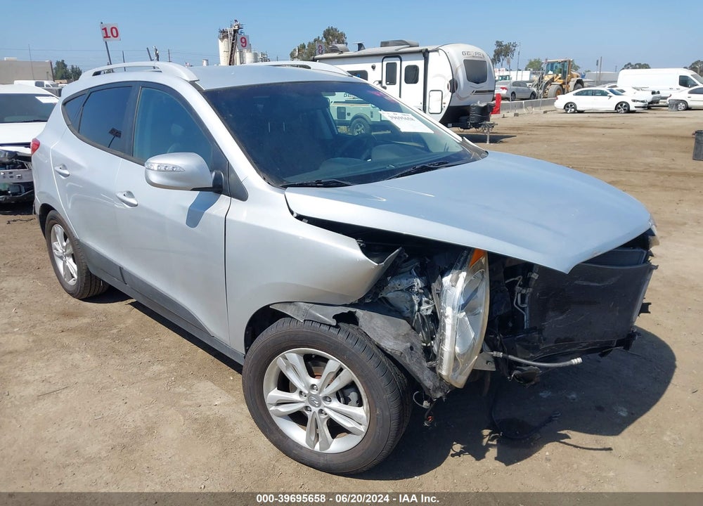 2013 HYUNDAI TUCSON GLS VIN: KM8JUCAC5DU738311