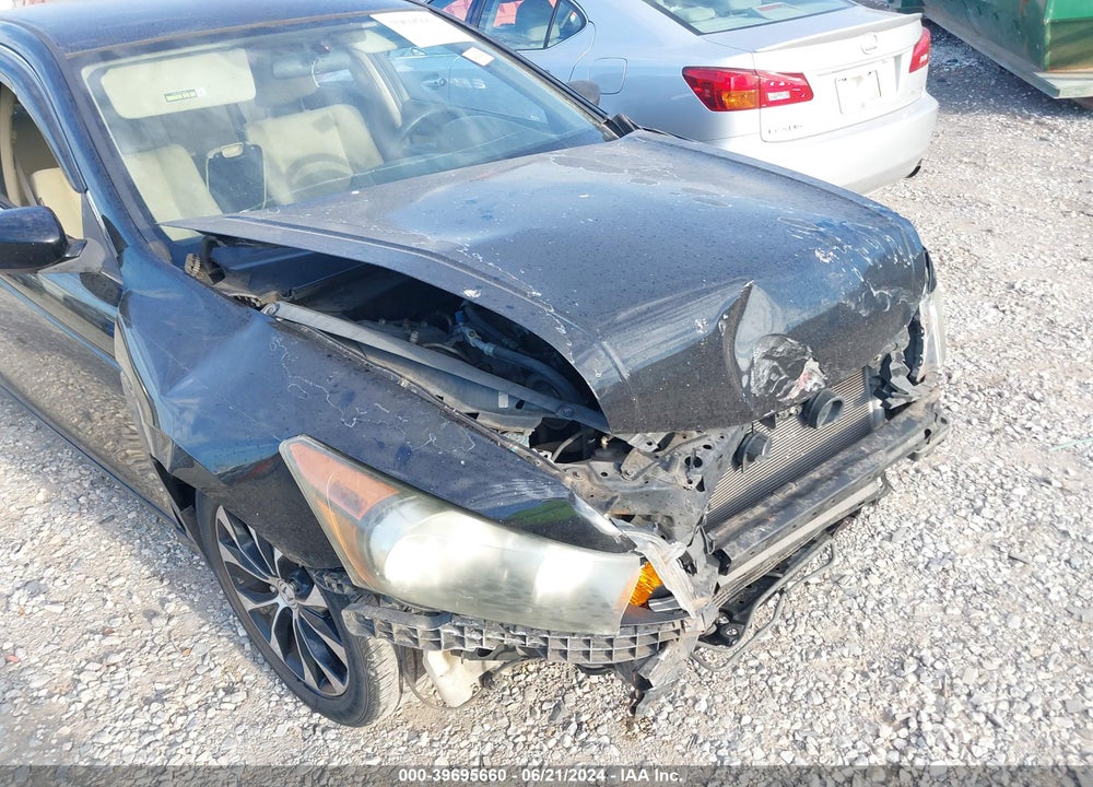 2011 HONDA ACCORD 2.4 LX-P VIN: 1HGCP2F43BA018781
