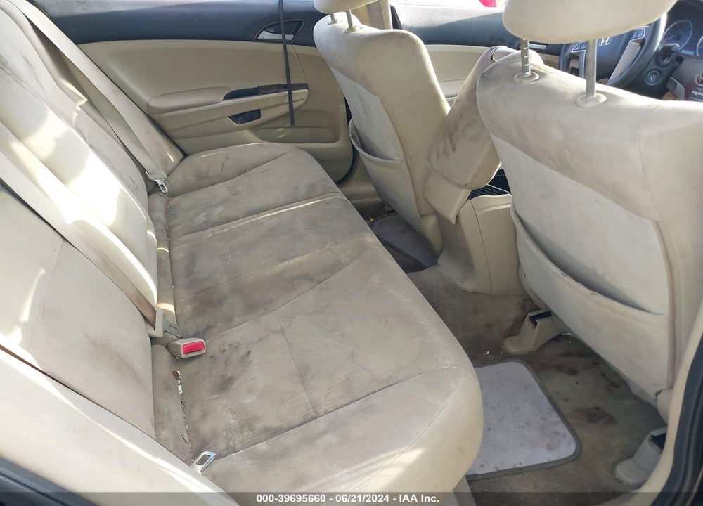 2011 HONDA ACCORD 2.4 LX-P VIN: 1HGCP2F43BA018781