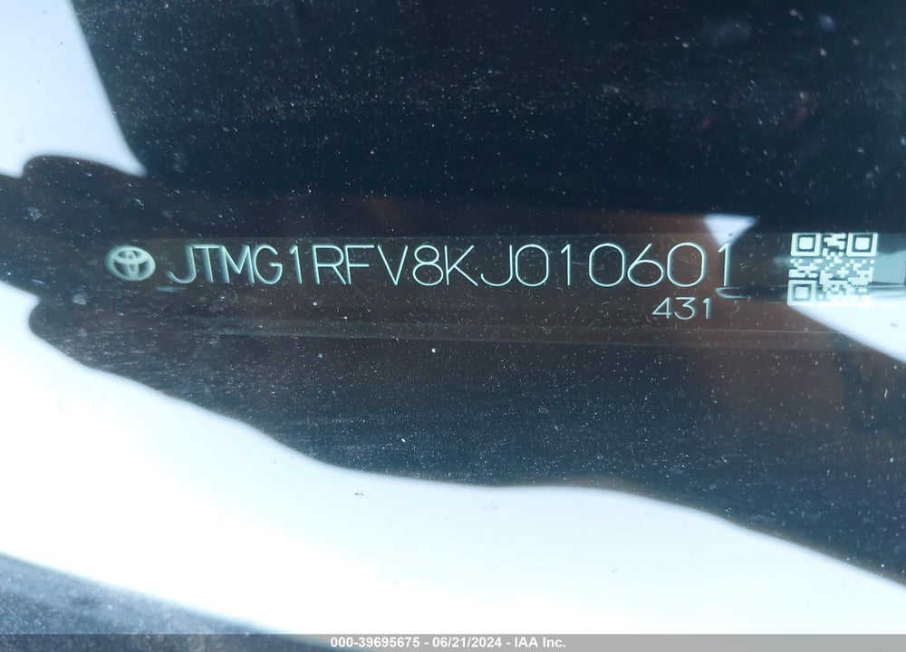 2019 TOYOTA RAV4 LE VIN: JTMG1RFV8KJ010601