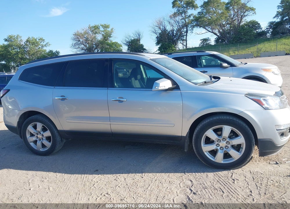 2017 CHEVROLET TRAVERSE 1LT VIN: 1GNKVGKD8HJ183048