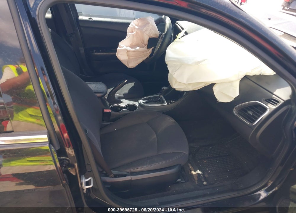 2014 CHRYSLER 200 TOURING VIN: 1C3CCBBBXEN195506