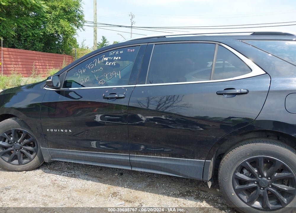 2018 CHEVROLET EQUINOX LT VIN: 2GNAXJEV9J6169394