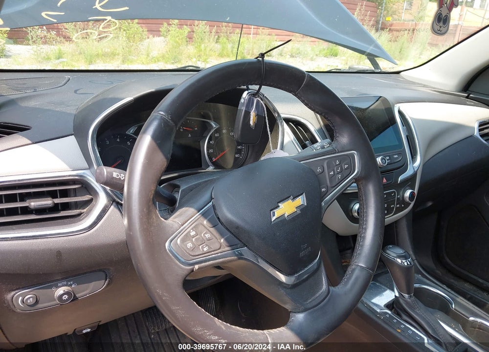 2018 CHEVROLET EQUINOX LT VIN: 2GNAXJEV9J6169394