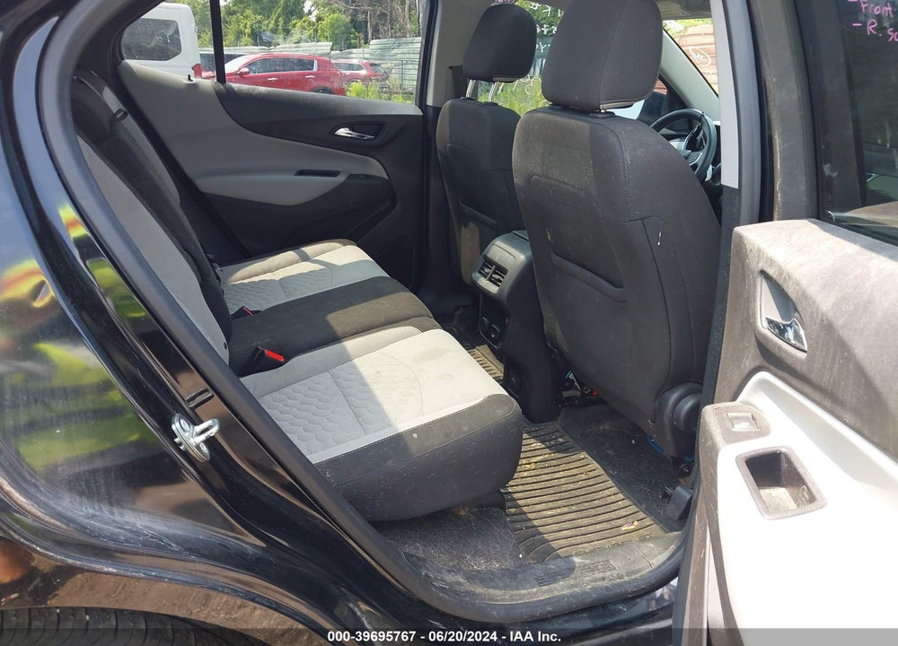 2018 CHEVROLET EQUINOX LT VIN: 2GNAXJEV9J6169394