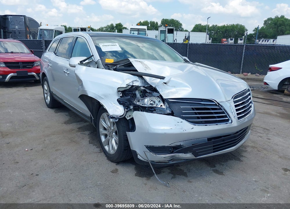 2017 LINCOLN MKT VIN: 2LMHJ5FK6HBL00660