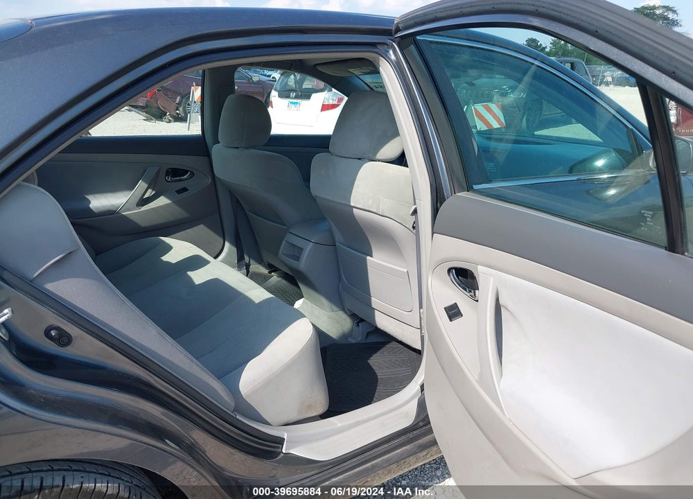 2009 TOYOTA CAMRY LE VIN: 4T4BE46K69R062648