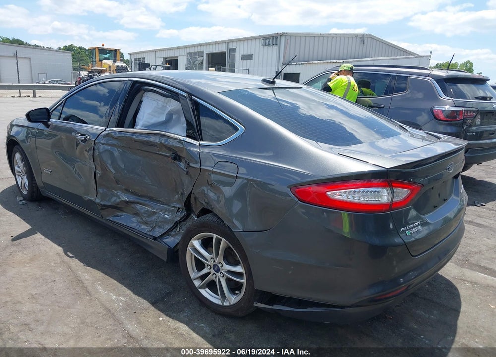 2016 FORD FUSION ENERGI TITANIUM VIN: 3FA6P0SU1GR184130