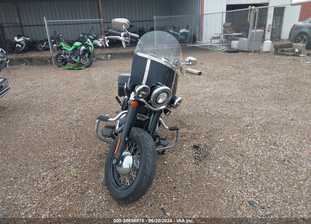 2020 HARLEY-DAVIDSON FLHCS VIN: 1HD1YBK15LB074911