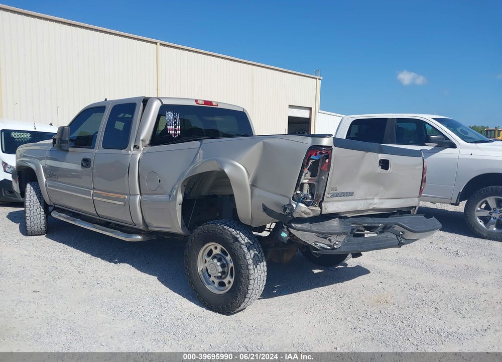 2007 CHEVROLET SILVERADO 2500HD CLASSIC LT1 VIN: 1GCHC29D17E150529