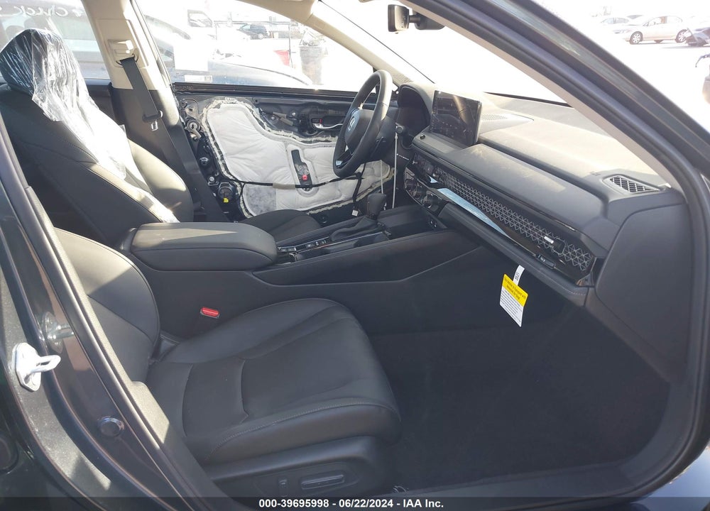 2024 HONDA ACCORD HYBRID EX-L VIN: 1HGCY2F65RA060037