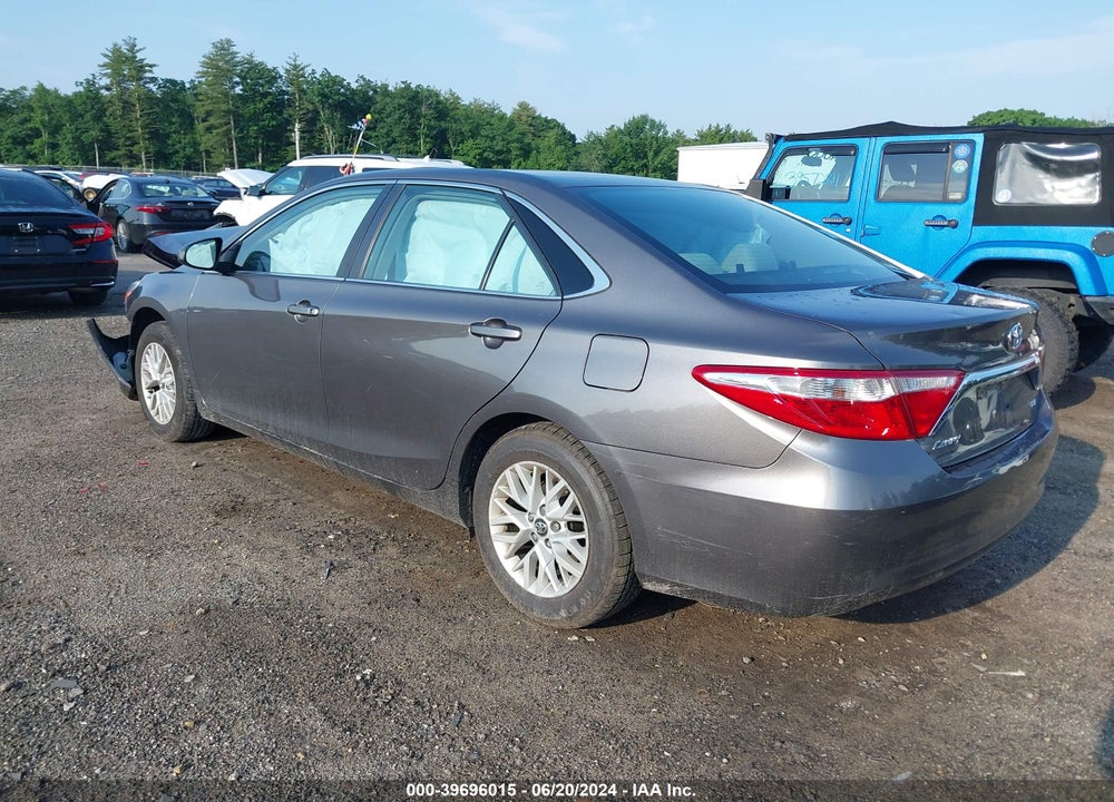 2017 TOYOTA CAMRY LE VIN: 4T1BF1FK1HU385039