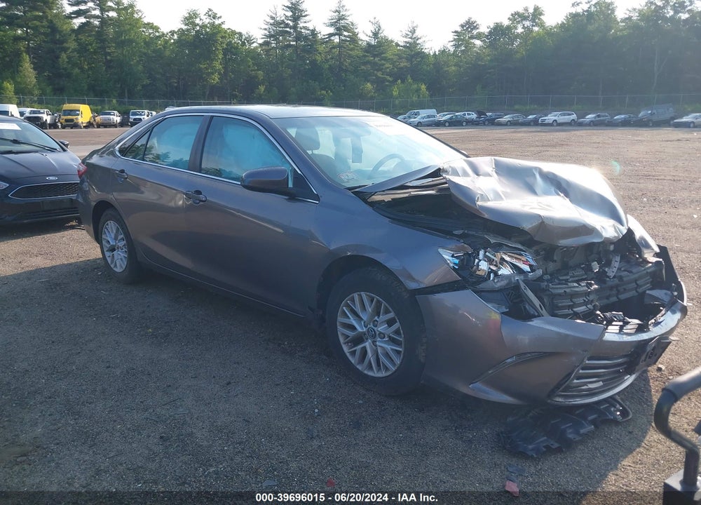 2017 TOYOTA CAMRY LE VIN: 4T1BF1FK1HU385039