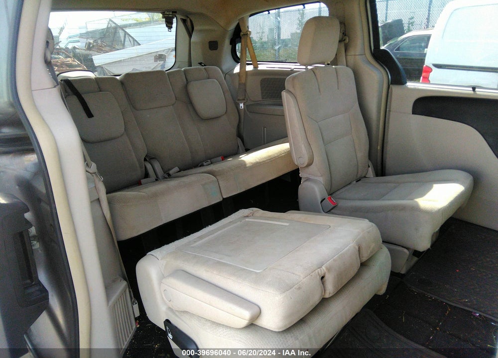 2015 CHRYSLER TOWN & COUNTRY TOURING VIN: 2C4RC1BG2FR728769