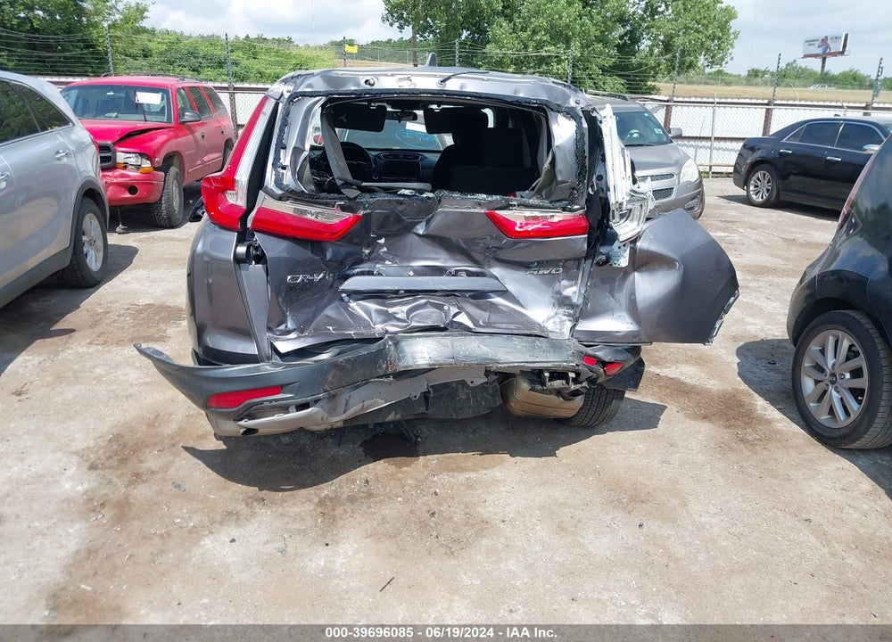2018 HONDA CR-V EX VIN: 7FARW2H58JE039394