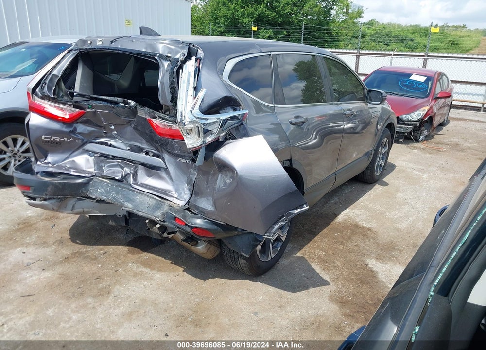 2018 HONDA CR-V EX VIN: 7FARW2H58JE039394