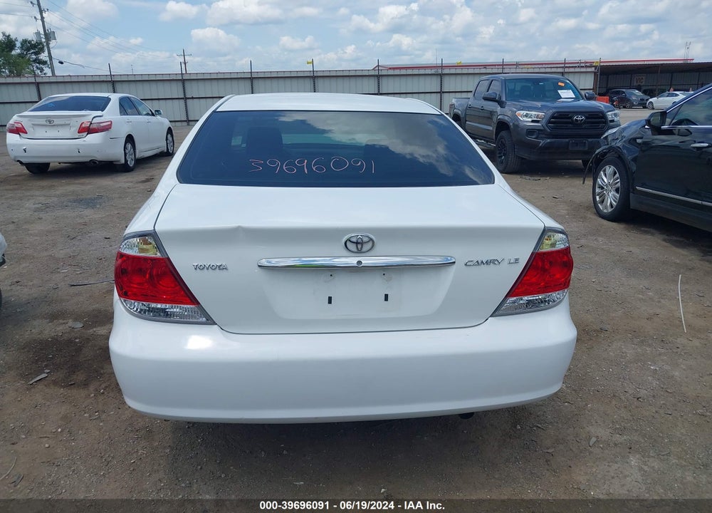 2005 TOYOTA CAMRY LE VIN: 4T1BE32K35U009698