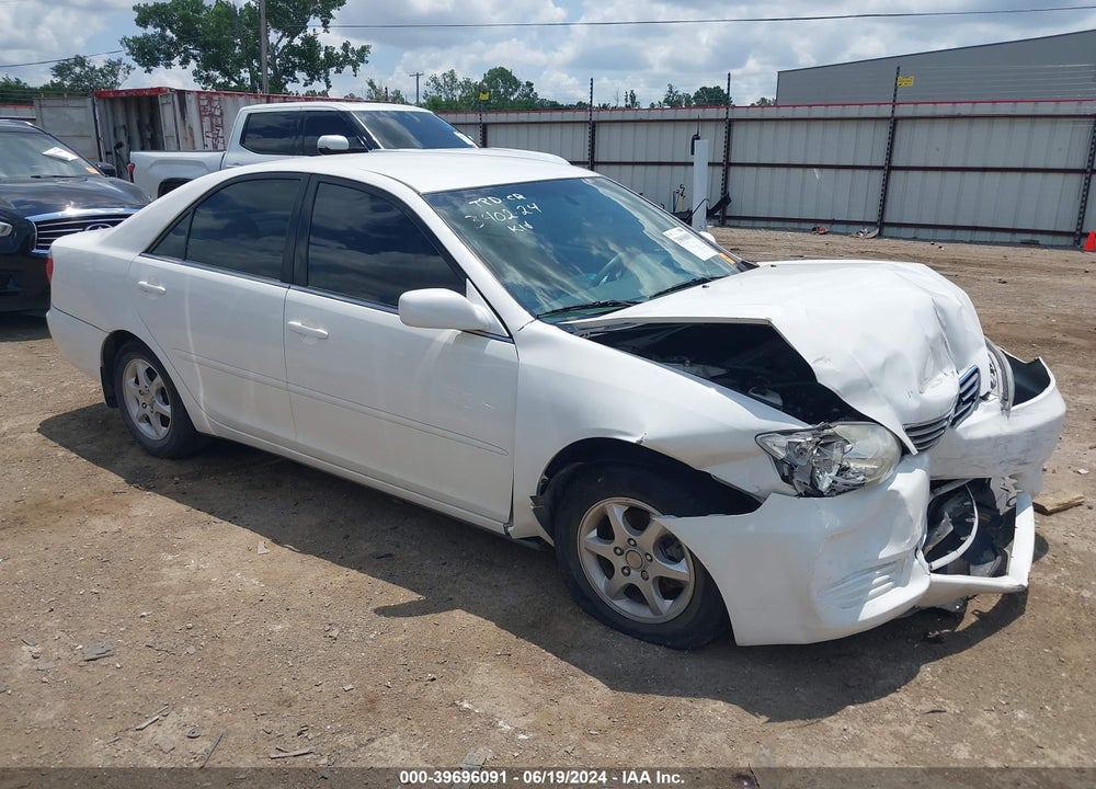 2005 TOYOTA CAMRY LE VIN: 4T1BE32K35U009698