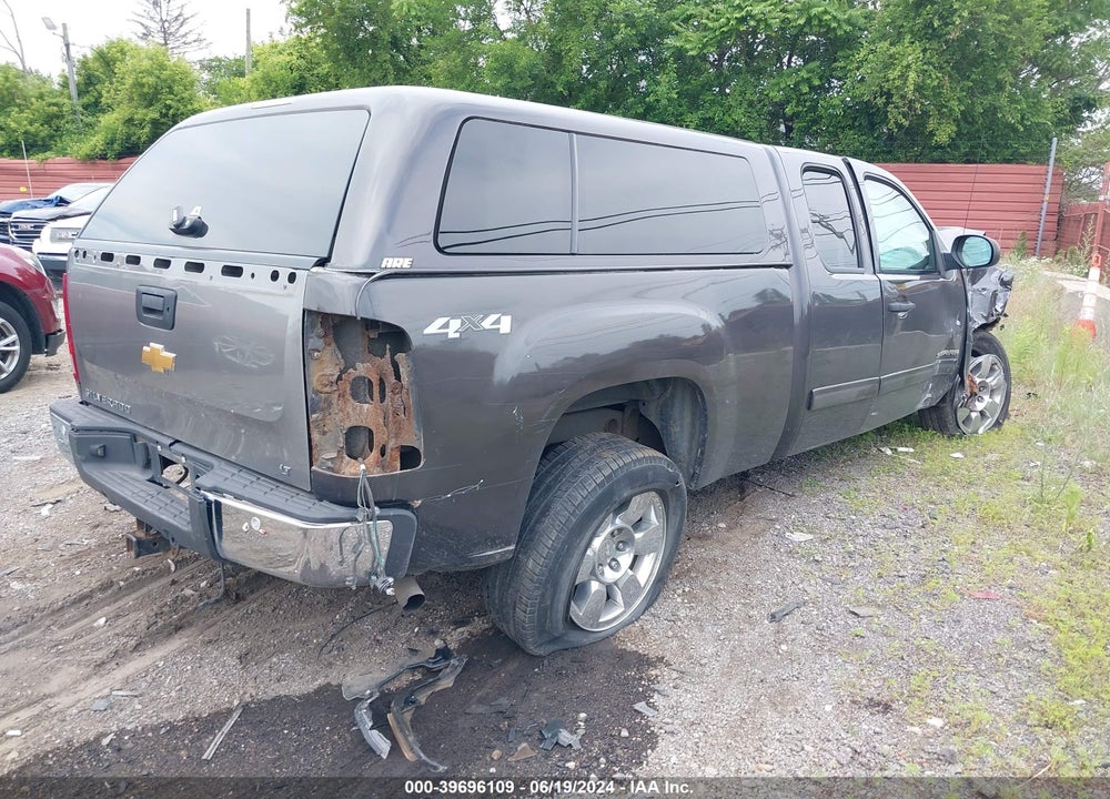 2011 GMC SIERRA 1500 SLE VIN: 1GTR2VE38BZ247511