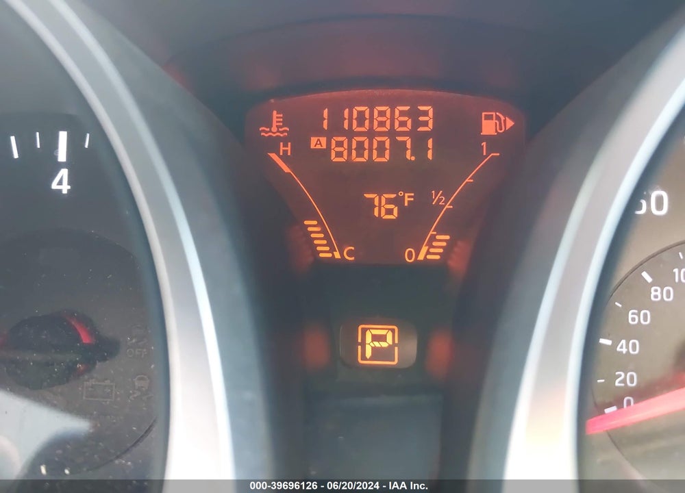 2011 NISSAN JUKE SV VIN: JN8AF5MR6BT013527