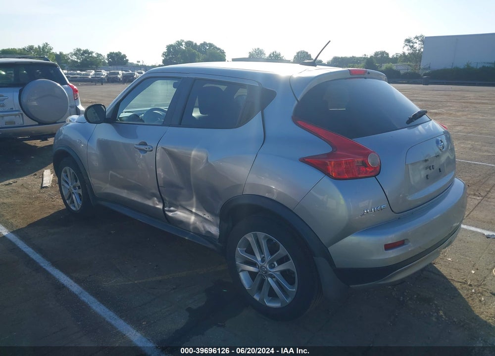 2011 NISSAN JUKE SV VIN: JN8AF5MR6BT013527