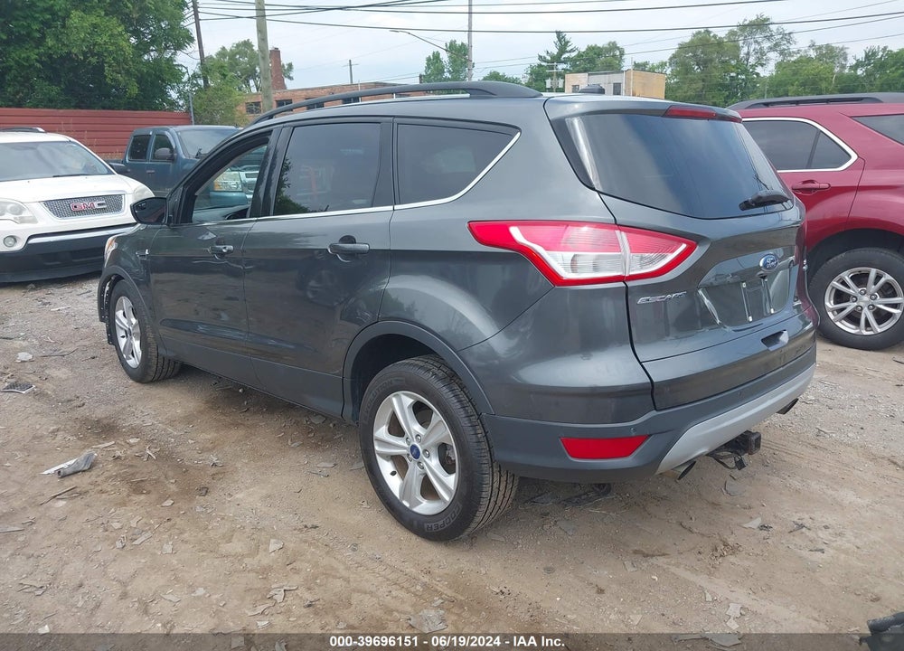 2015 FORD ESCAPE SE VIN: 1FMCU9GX8FUB77207