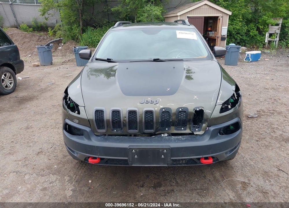 2016 JEEP CHEROKEE TRAILHAWK VIN: 1C4PJMBSXGW131073