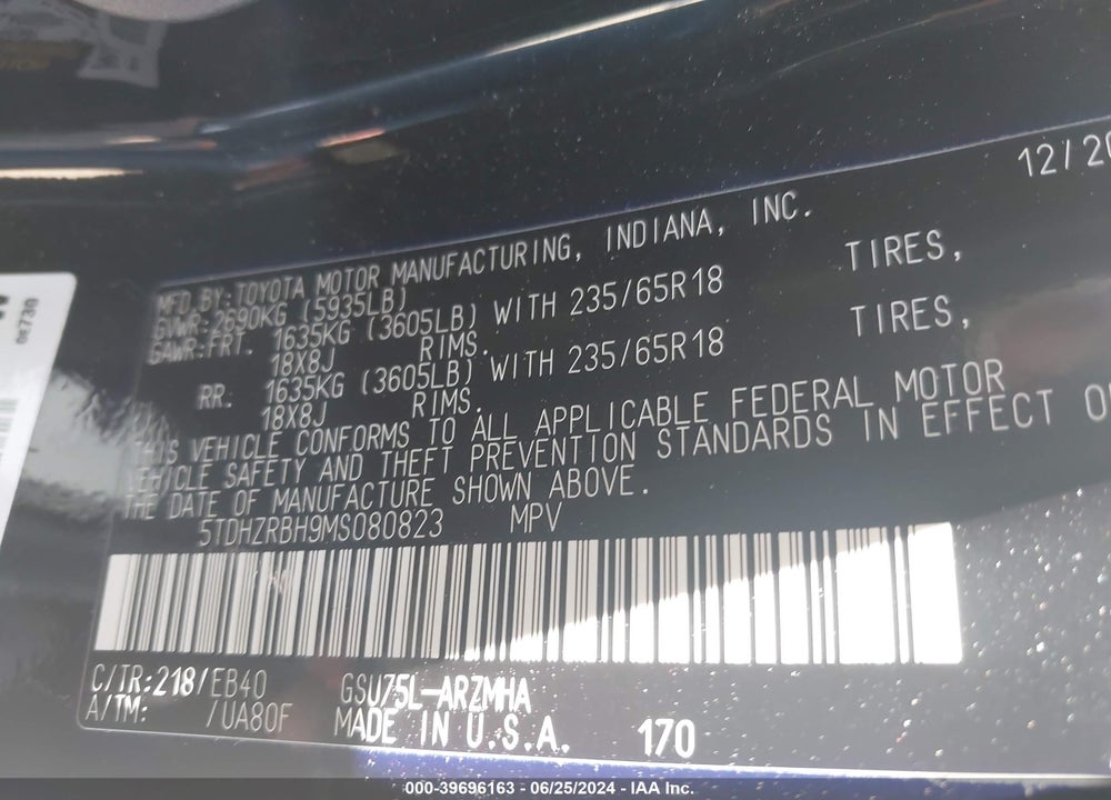 2021 TOYOTA HIGHLANDER XLE VIN: 5TDHZRBH9MS080823