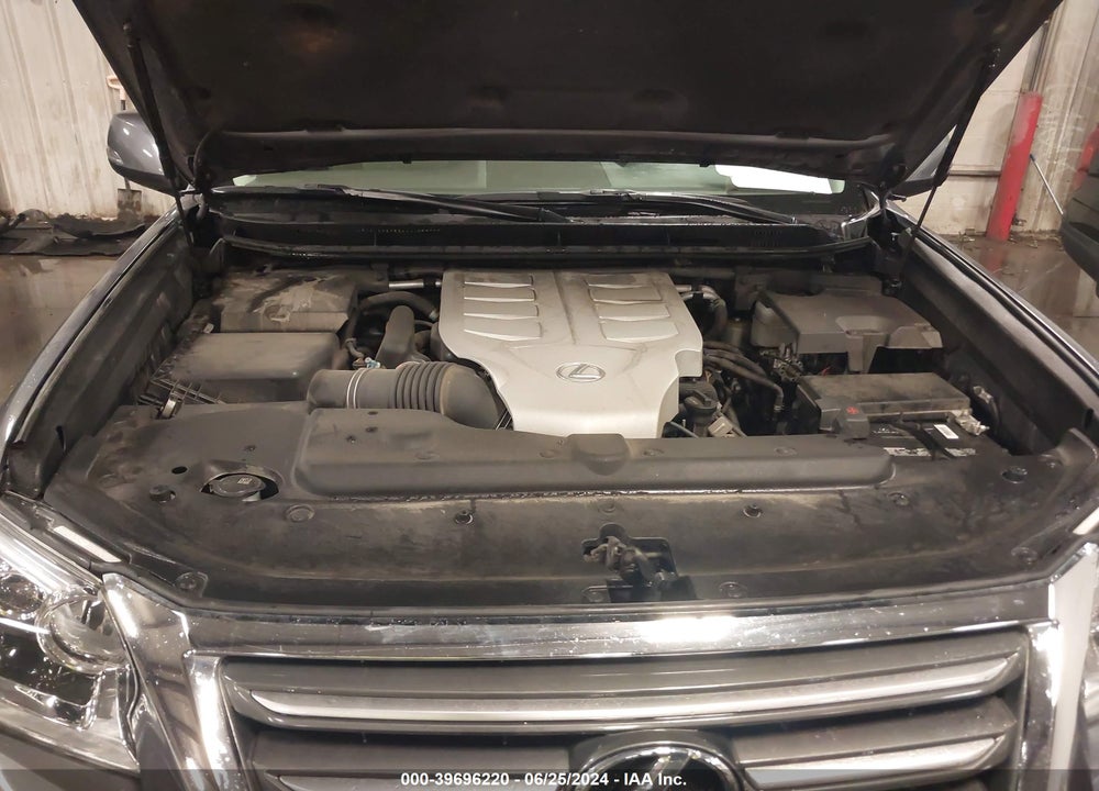 2017 LEXUS 460 VIN: JTJBM7FX1H5150138