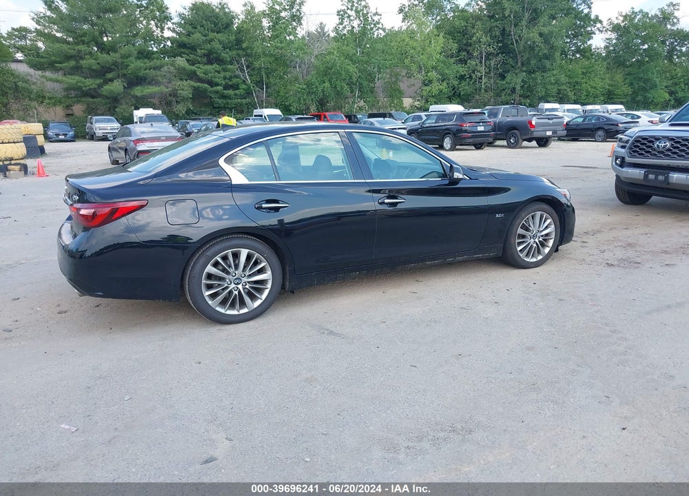 2018 INFINITI Q50 3.0T LUXE VIN: JN1EV7AR0JM440990