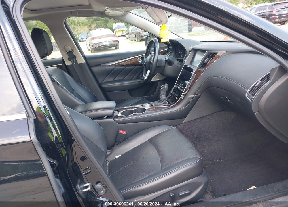 2018 INFINITI Q50 3.0T LUXE VIN: JN1EV7AR0JM440990