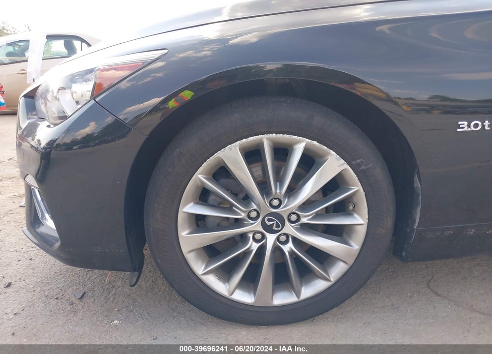 2018 INFINITI Q50 3.0T LUXE VIN: JN1EV7AR0JM440990