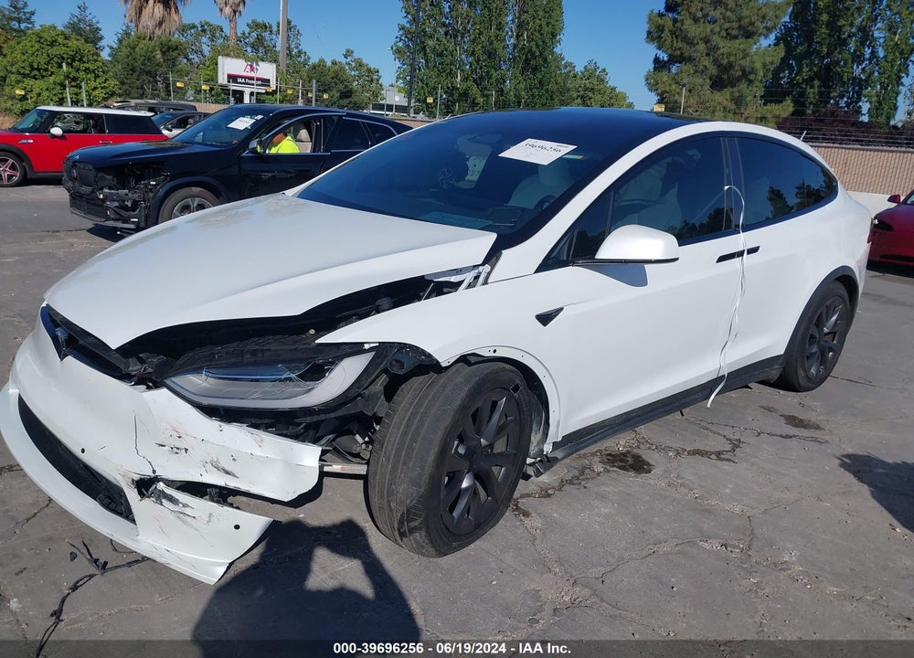 2023 TESLA MODEL X DUAL MOTOR ALL-WHEEL DRIVE/STANDARD RANGE VIN: 7SAXCAE5XPF378356