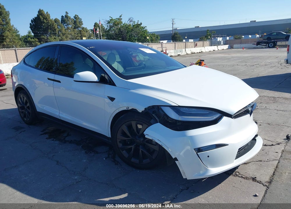 2023 TESLA MODEL X DUAL MOTOR ALL-WHEEL DRIVE/STANDARD RANGE VIN: 7SAXCAE5XPF378356