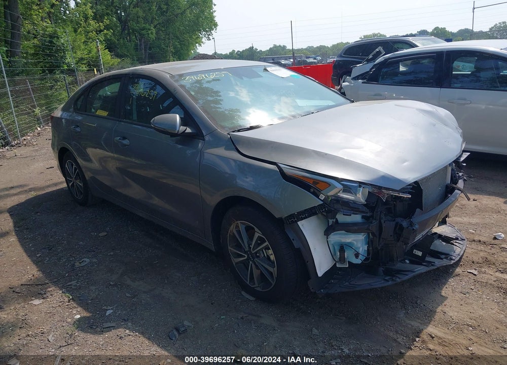2024 KIA FORTE LXS VIN: 3KPF24AD7RE773579