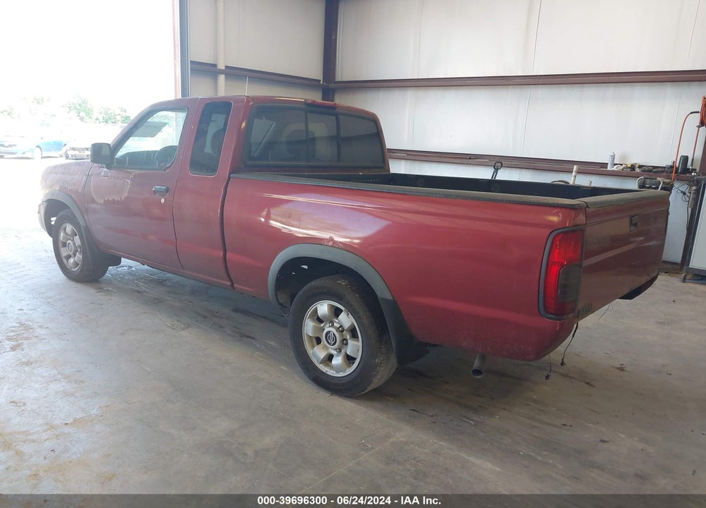 2000 NISSAN FRONTIER XE VIN: 1N6DD26S9YC370753