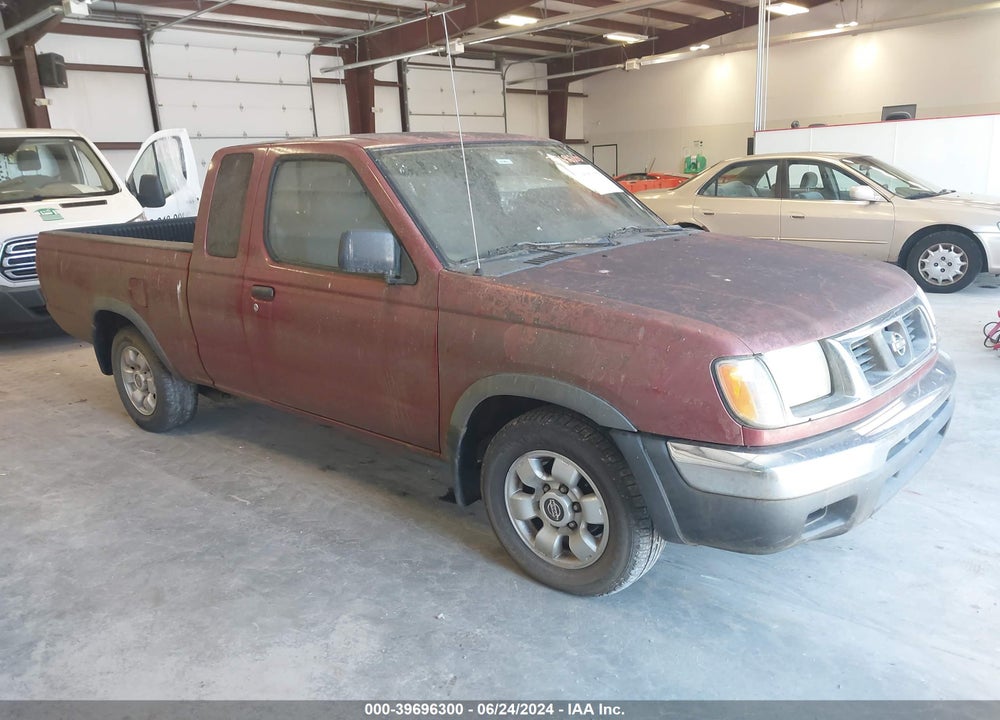 2000 NISSAN FRONTIER XE VIN: 1N6DD26S9YC370753