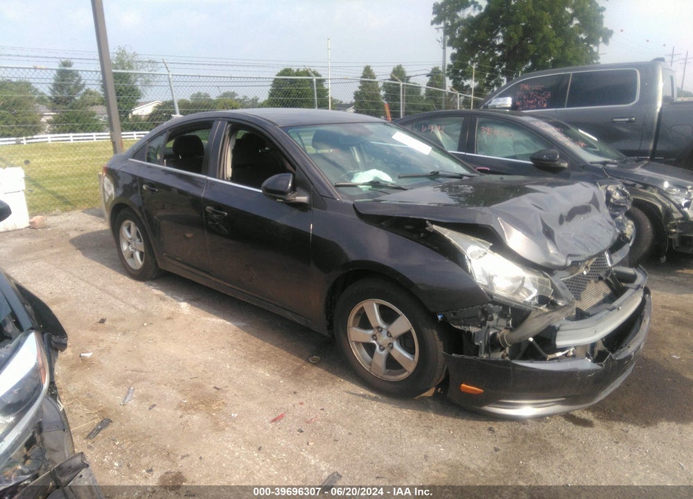 2014 CHEVROLET CRUZE 1LT AUTO VIN: 1G1PC5SB8E7274653