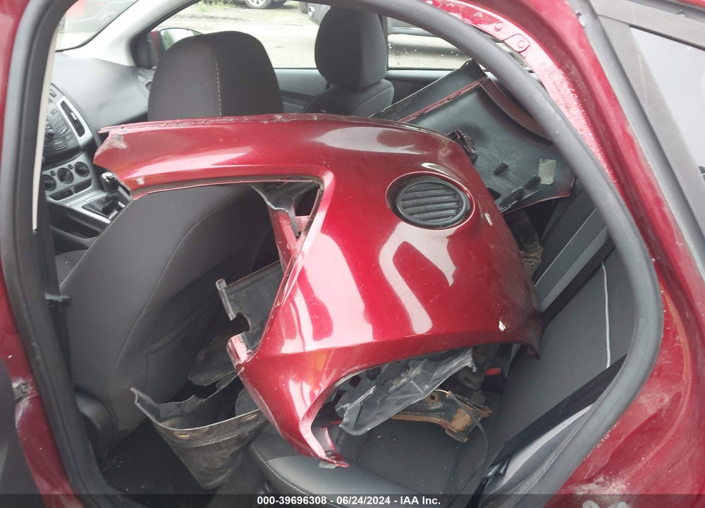 2014 FORD FOCUS SE VIN: 1FADP3F20EL101543