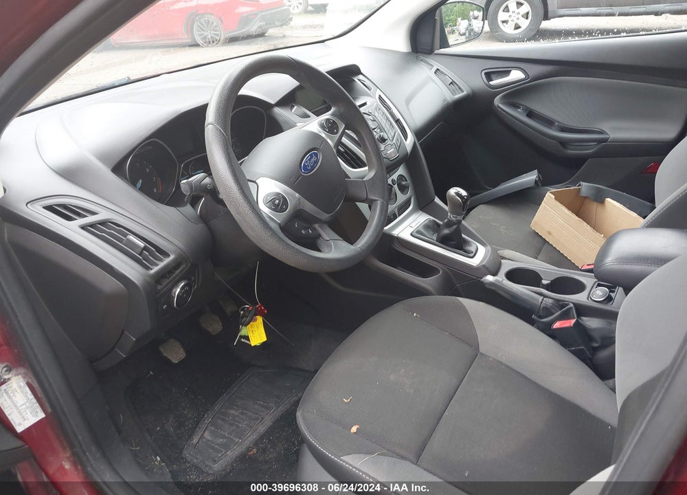 2014 FORD FOCUS SE VIN: 1FADP3F20EL101543