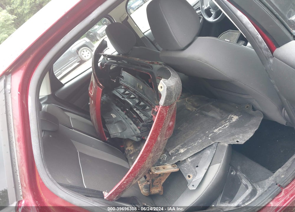 2014 FORD FOCUS SE VIN: 1FADP3F20EL101543