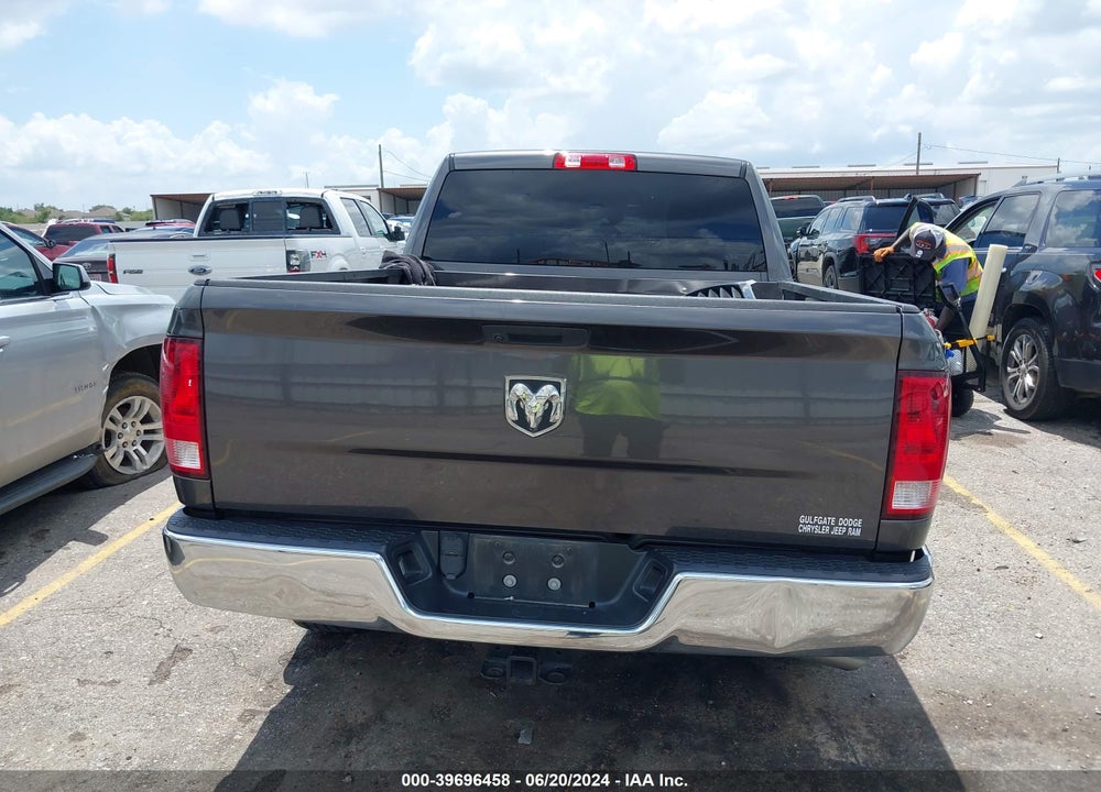 2019 RAM 1500 CLASSIC TRADESMAN QUAD CAB 4X2 6'4 BOX VIN: 1C6RR6FG2KS686089